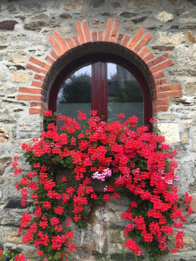 Auberge De Keranden Landerneau Eksteriør billede